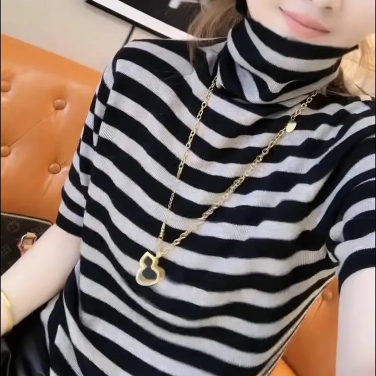 半高领条纹软糯高级感半袖针织衫毛衣女欧货秋冬新款洋气显瘦上衣