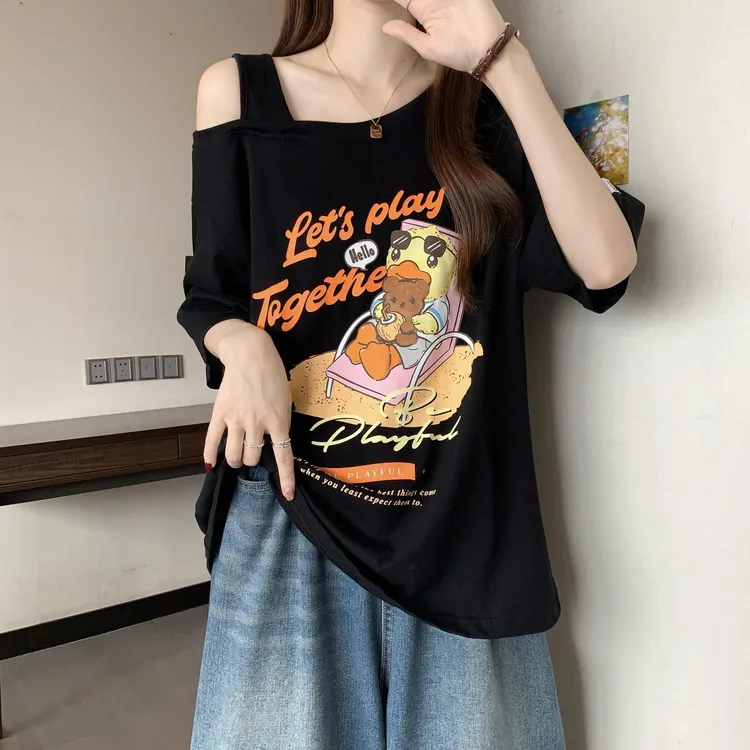 设计感洋气露肩黑色短袖t恤女2025夏季大码胖mm遮肚显瘦斜肩上衣