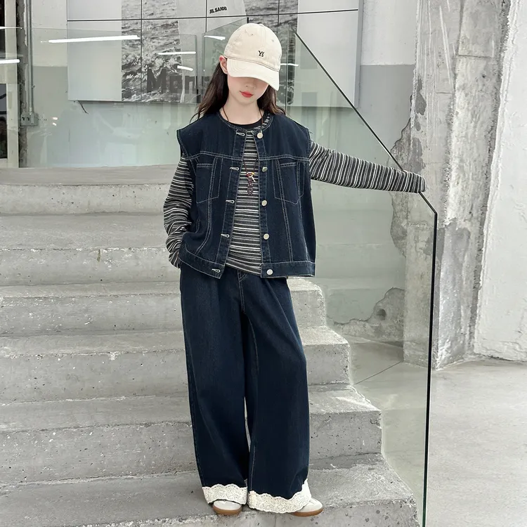 女童牛仔马甲套装2025春秋新款儿童洋气条纹打底花边阔腿裤三件套