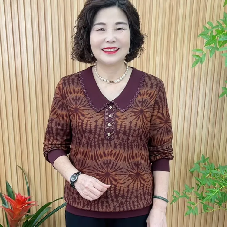 翻领娃娃领宽松型常规中老年女装七分袖大码中老年V2323