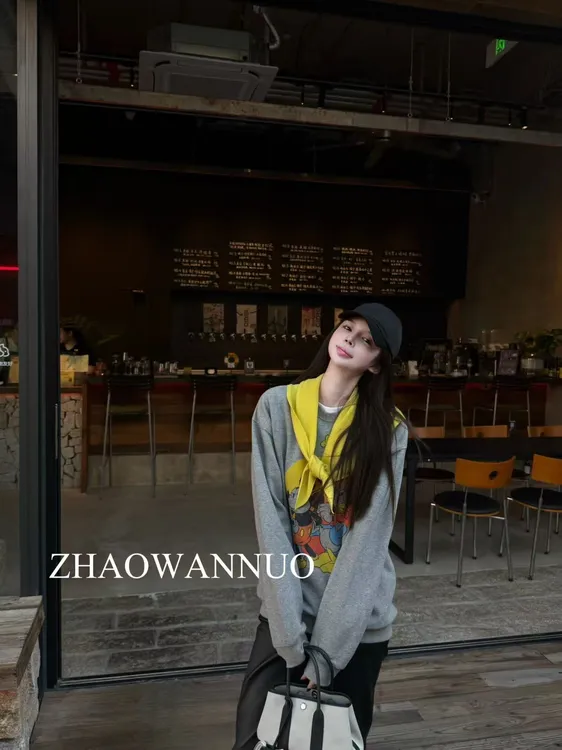 ZHAO WANNUO 丨秋冬做旧卡通米奇印花薄绒套头卫衣NZ0002