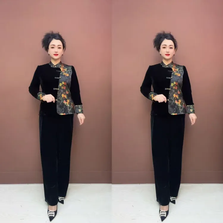 005新款秋季新中式显瘦气质时尚丝绒上衣中老年女装半高领套装