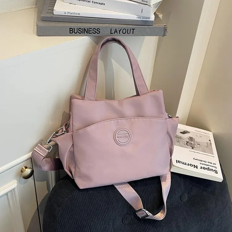 女士包包简约时尚新款轻奢小众高级感大容量多隔层单肩斜挎手提包