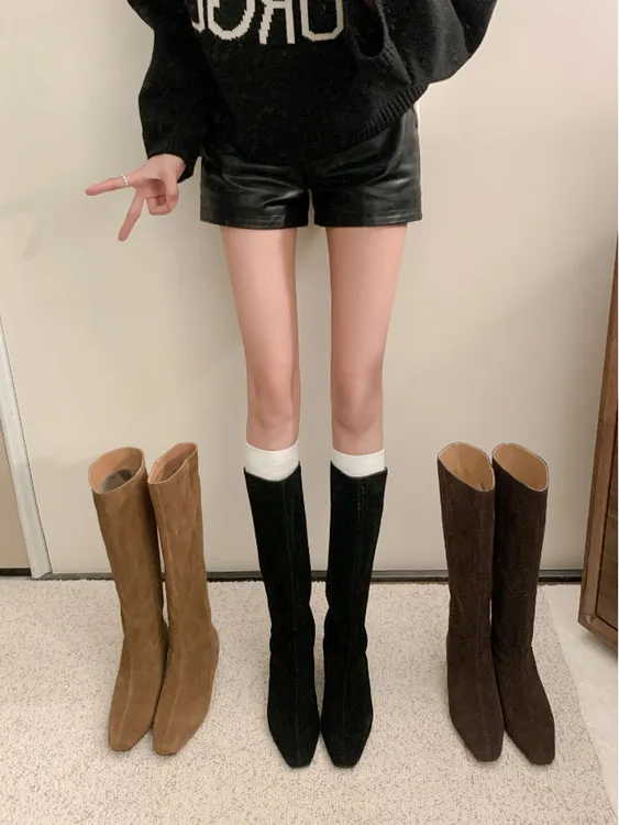 无拉链复古卡其色瘦瘦靴中长靴女鞋2025年新款秋冬季长筒骑士靴子
