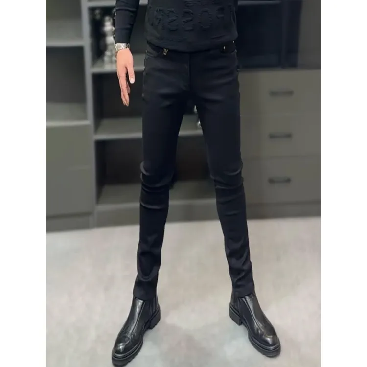 牛仔裤男款秋季新品高端时尚显瘦休闲裤男士水洗弹力修身小脚裤子