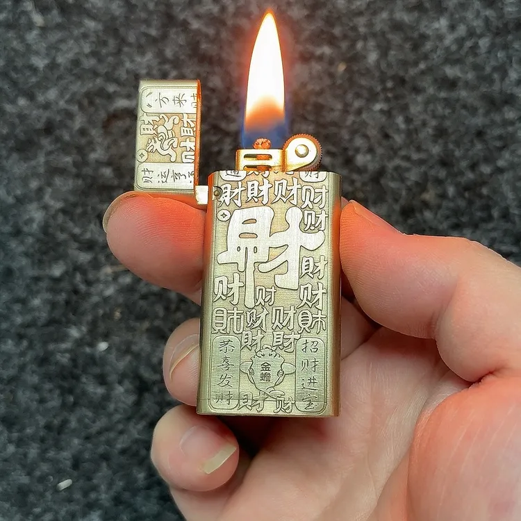 黄铜薄款煤油打火机 轻薄砂轮煤油打火机 一体雕刻打火机包邮