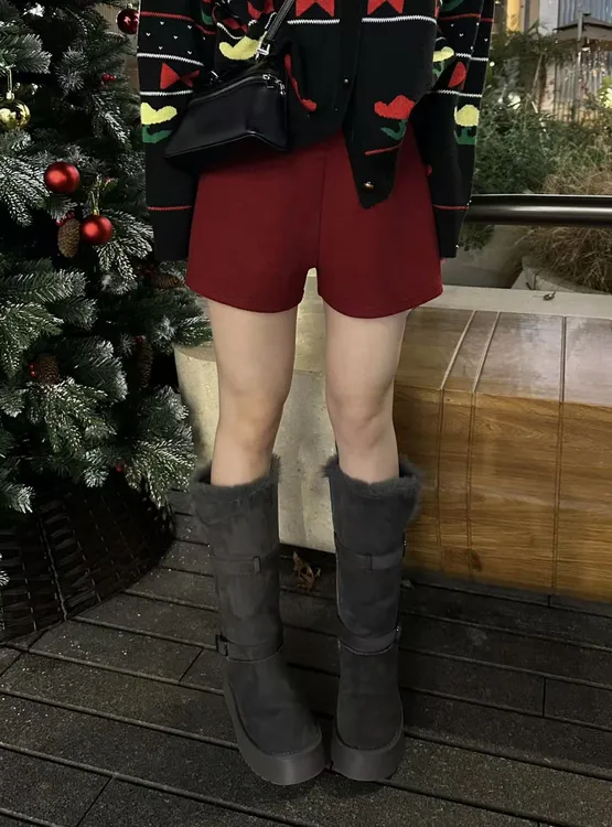 琪琪怪怪大码女装【搭配加分】氛围感时尚纯色秋冬高腰短裤P48334QQ