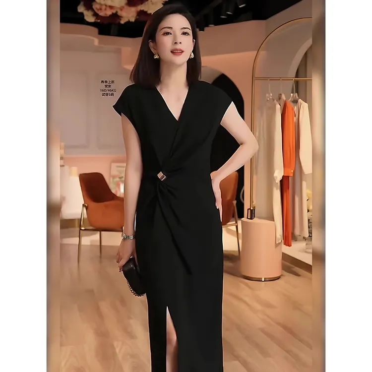 大码黑色连衣裙女装夏季胖mm欧洲站法式气质减龄时尚洋气流行裙子