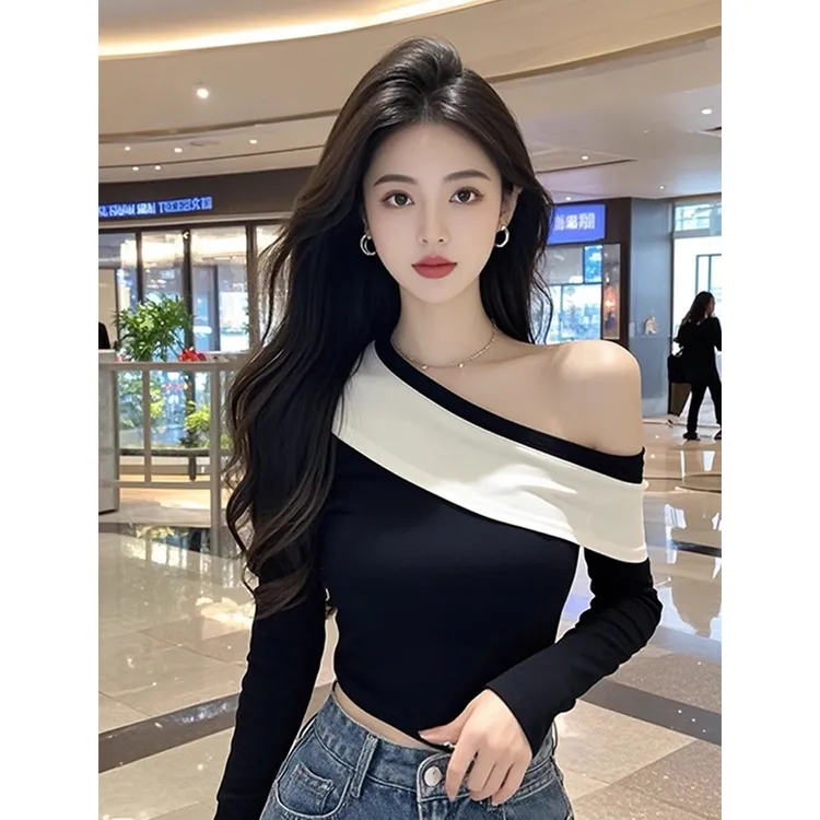 甜辣性感斜领露肩打底衫女设计感小众短款长袖t恤ins2025春秋新款