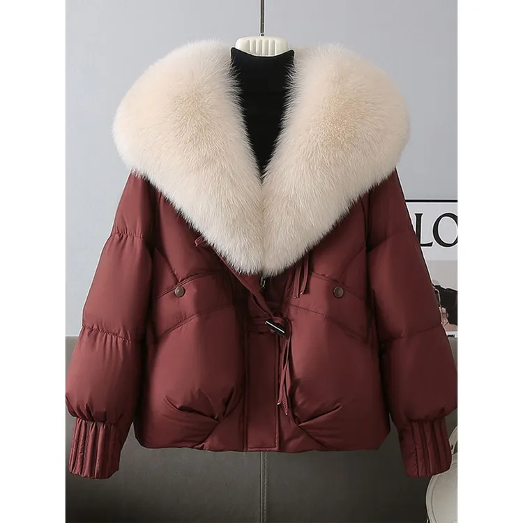 安踏劲道纱高端休闲女式羽绒服2025冬季新时尚温暖大皮领设计优雅