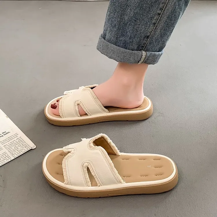 网红凉拖鞋女夏季外穿2025新款时尚厚底百搭休闲配裙子沙滩一字拖