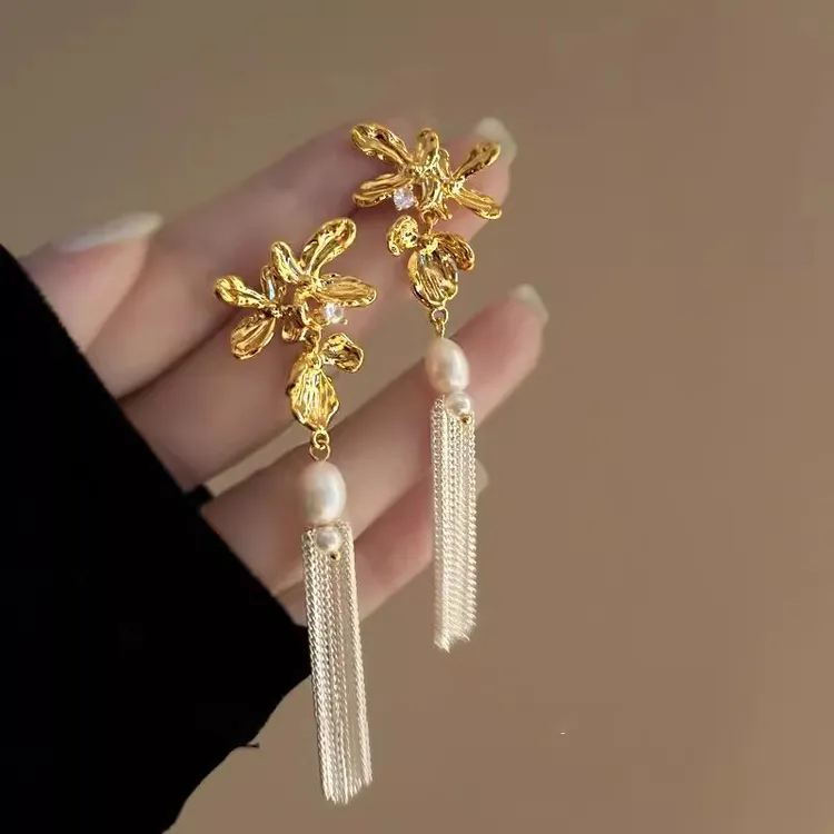 爆款镶钻花朵流苏耳钉复古小众耳环女时尚气质耳饰轻奢高级感4884