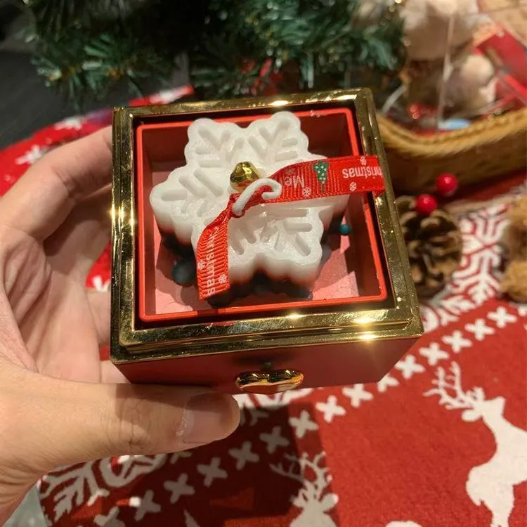 圣诞节雪花翻转旋转戒指盒求婚表白蜡烛创意七夕女朋友生日礼物