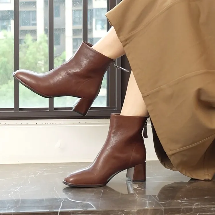 壹家shoes001060羊皮面里加绒5cm方头短靴粗跟小皮靴复古真皮女靴