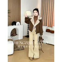  【裴诗婷】WT00119羽绒翻领牛角扣西装领外套