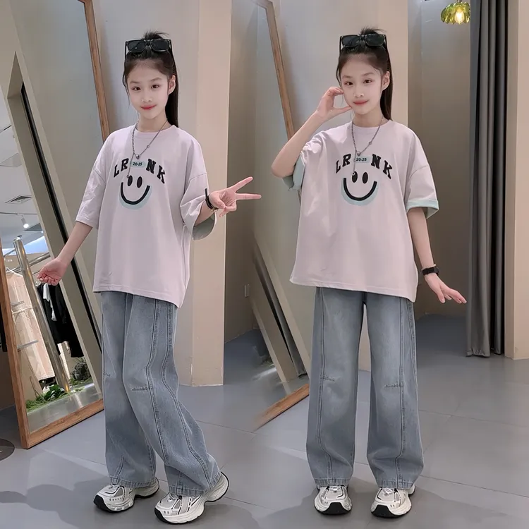 女童短袖T恤夏装2025新款超好看儿童宽松体恤中大童笑脸半袖套装