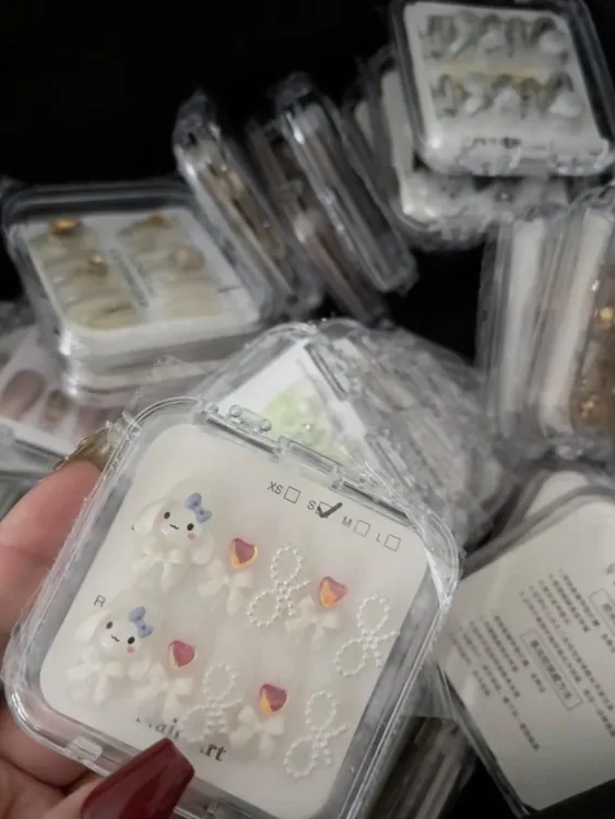 手工穿戴式套盒贴片高质量可爱清冷辣妹风等套装穿戴甲假指甲