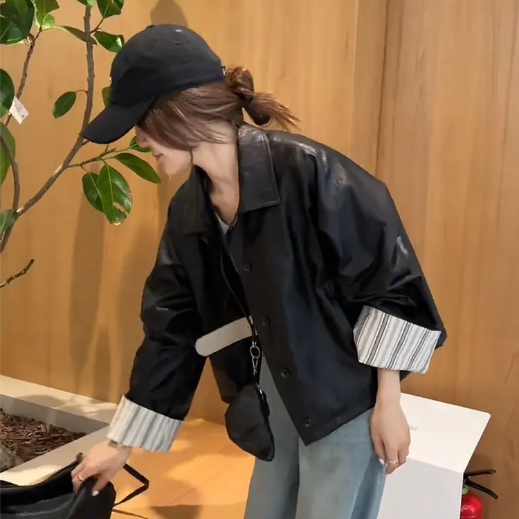 欧洲站设计感袖口撞色拼接翻领PU皮衣外套女2025春季新款夹克上衣