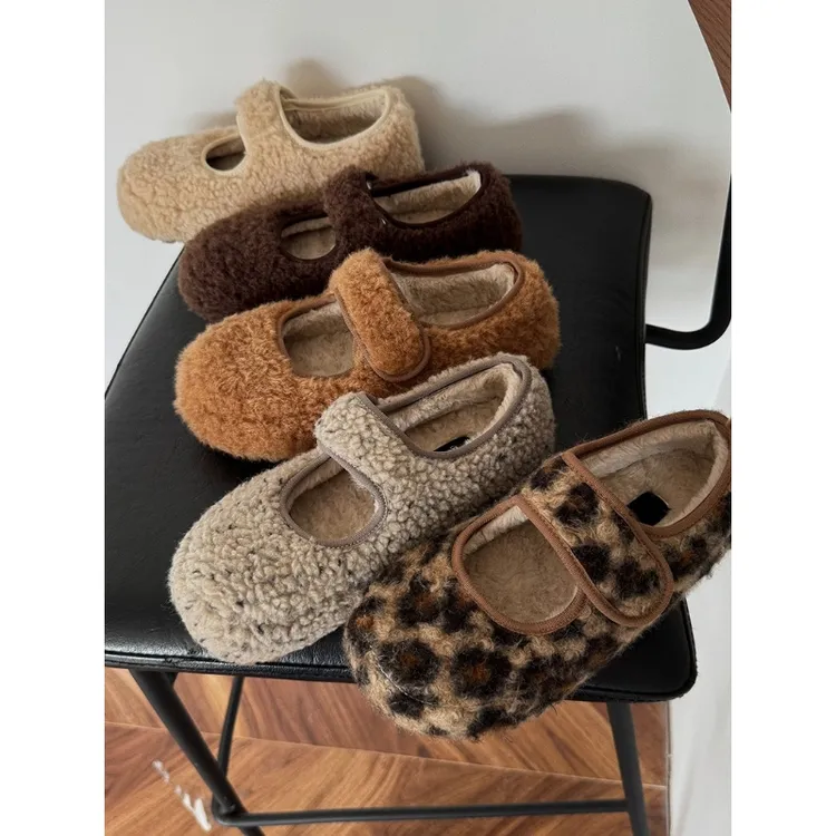 复古法式玛丽珍鞋女2025冬季新款百搭一脚蹬加绒保暖魔术贴毛毛鞋