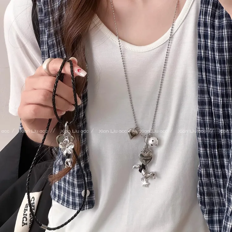 铜合金项链 爱心小狗吊坠项链女独特小众高级感锁骨链长款ins配饰