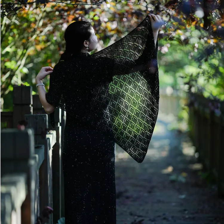 手编格格【烟雨江南国风披肩】原创设计国风贵州手编格格国风毛衣