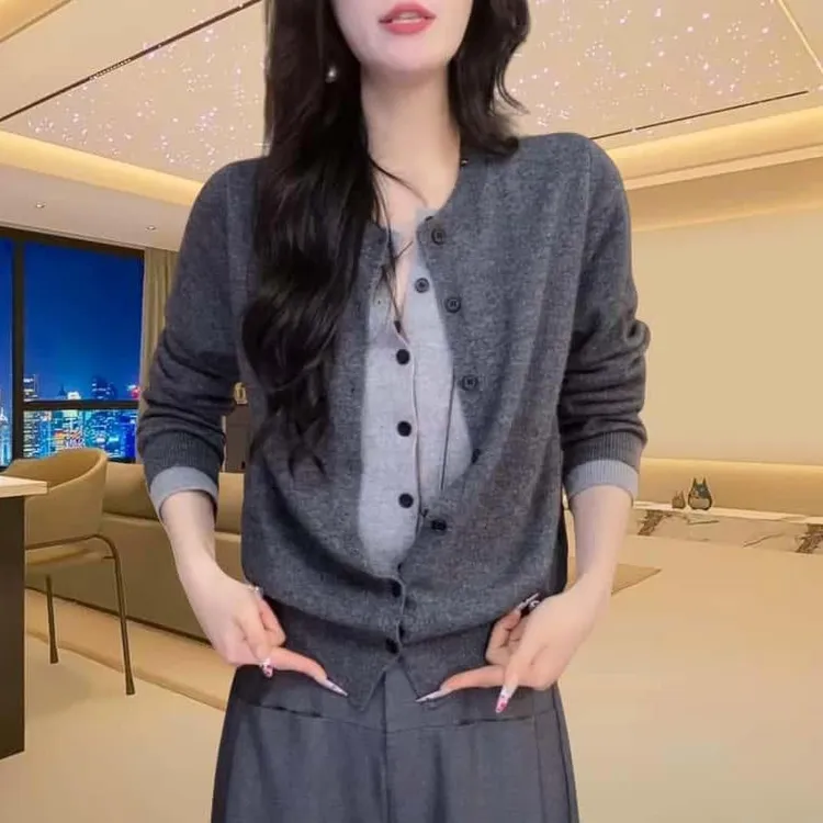 假两件针织开衫女灰色毛衣2025春秋洋气时髦长袖上衣百搭显瘦爆款