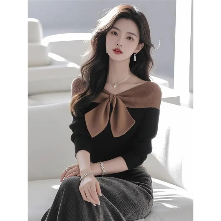 2025春季新款女装独特漂亮超好看针织上衣黑色撞色一字肩长袖毛衣