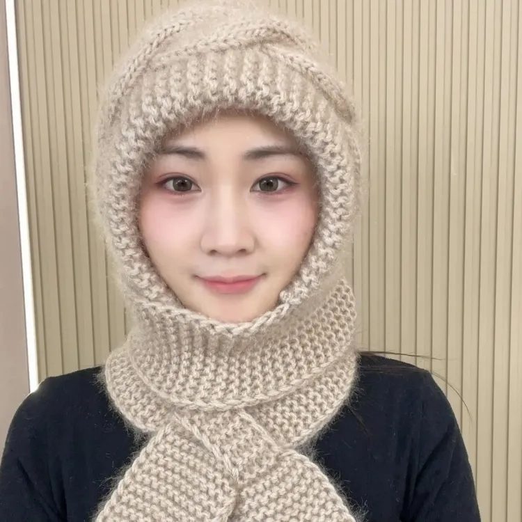 新款纯手工松鼠编织棋盘格大保暖帽子女士针织加厚风雪帽秋冬一体