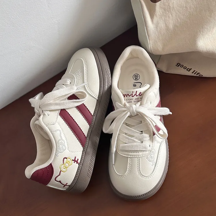 安踏联名duanyun软底可爱猫咪小众板鞋女款百搭学生初中小白鞋202