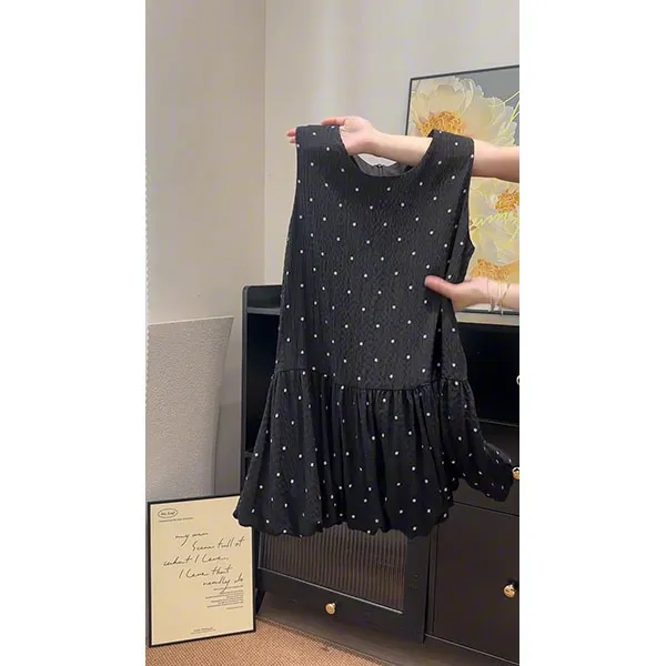 韩系波点背心短款连衣裙女2025夏季气质高级感修身显瘦甜美A字裙
