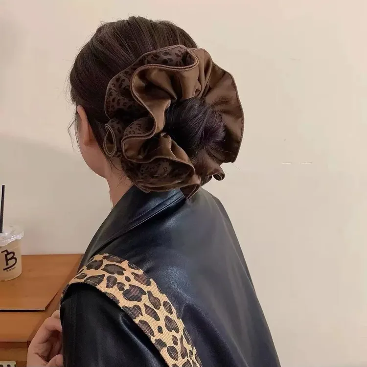 【阿敲】A2199~新款豹纹缎面大肠发圈慵懒低马发绳发饰-麦穗头饰