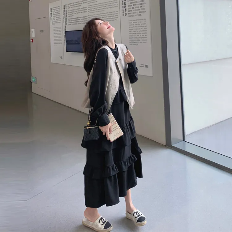 荷叶边马甲连衣裙套装女2025春秋新款百搭氛围感韩系慵懒风两件套