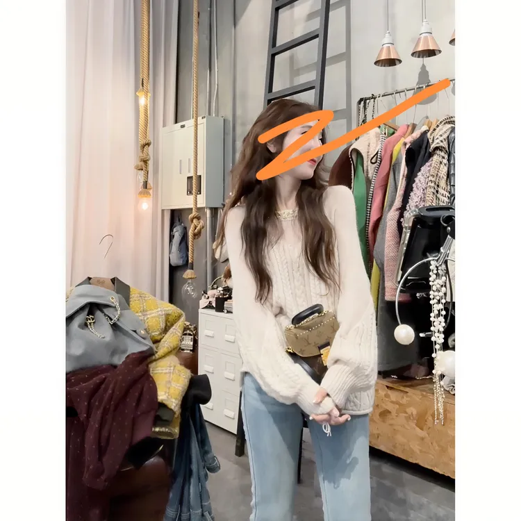 【现货】素拉温柔韩系氛围感灯笼袖水钻钉珠微透慵懒宽松拼接毛衣女