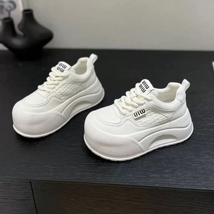 殊采7cm厚底增高小白鞋女2025秋新款小个子松糕运动休闲鞋板鞋潮