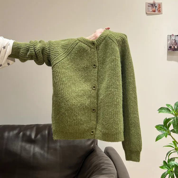 绿色圆领粗针长袖针织衫开衫女秋冬慵懒风百搭气质毛衣上衣