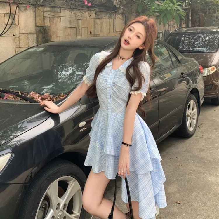 微胖MM甜美不规则格子连衣裙女夏季梨型身材裙子大码遮肚显瘦短裙