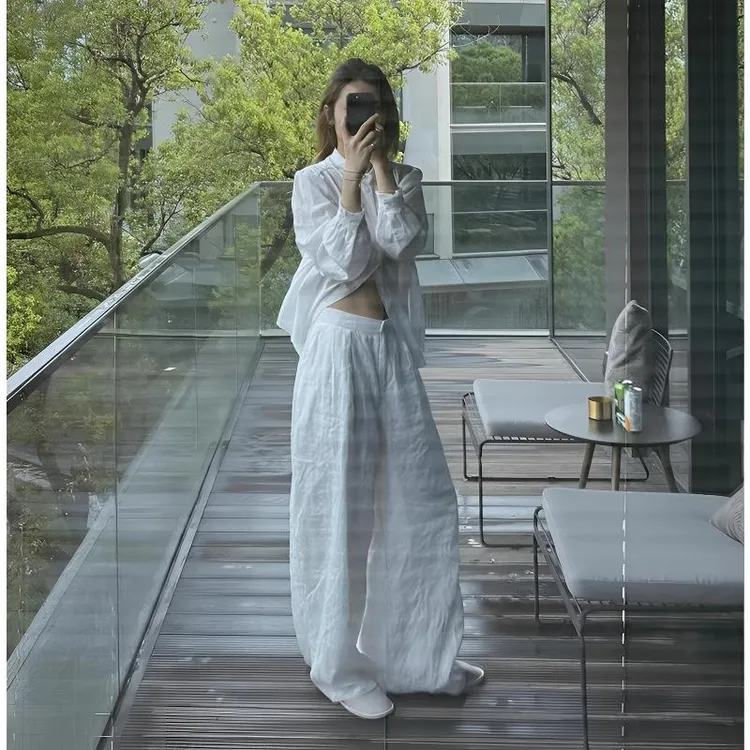 清冷松弛感又酷又飒的穿搭高级感休闲白色棉麻衬衫阔腿裤套装女夏