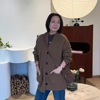 Ms.Qnn“暖意年华”100%羊毛秋冬氛围感重磅绞花针织开衫52C722 Q姐