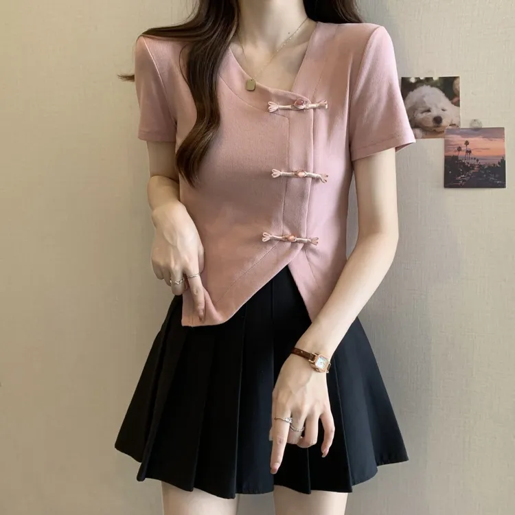 大码不规则新中式盘扣短袖t恤女夏季2025新款修身显瘦V领国风上衣