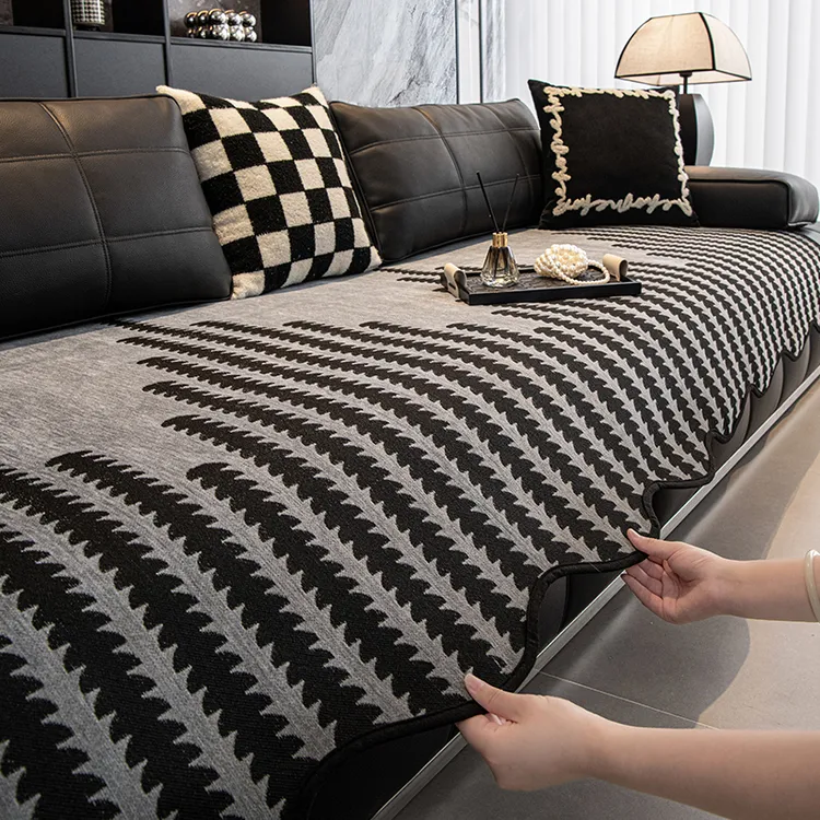 异形皮沙发垫冬2025新款轻奢高级感秋冬防滑坐垫四季通用沙发盖布