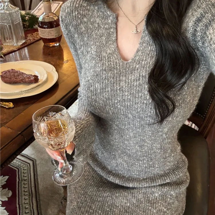 美拉德长袖连衣裙女秋季韩系穿搭chic修身风衣内搭短裙包臀裙