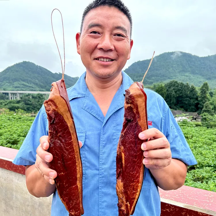 吉欣后腿腊肉四川正宗地道柴火烟熏土腊肉