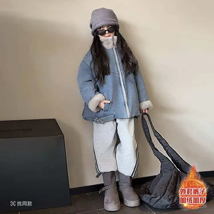 女童套装时尚复古加绒加厚牛仔外套加绒束脚裤卫裤两件套2025冬新