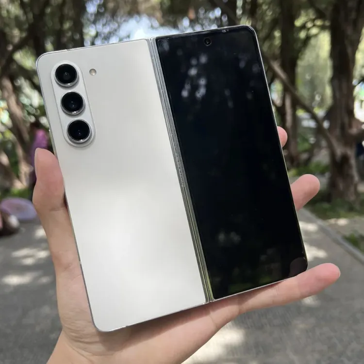 9新 Samsung/三星 三星Zfold5国行正品双卡5G折叠屏手机高端商务