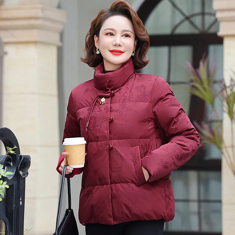 时尚妈妈装国风立领羽绒服90白鸭绒2025冬季中老年女装洋气上衣