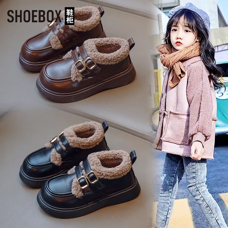 达芙妮集团旗下女童小皮鞋秋冬2025新款加绒儿童豆豆鞋中大童棉鞋
