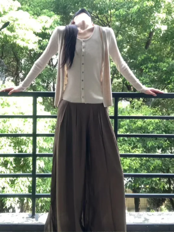 慵懒感v领针织开衫女早秋修身显瘦软糯弹力吊带两件套打底衫上衣