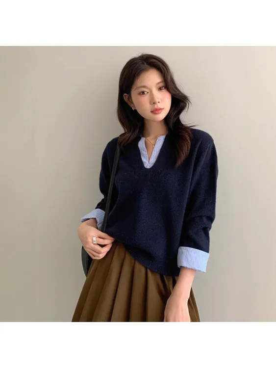 现货2025秋V领打底套头毛针织衫撞色宽松短款条纹拼接长袖大码