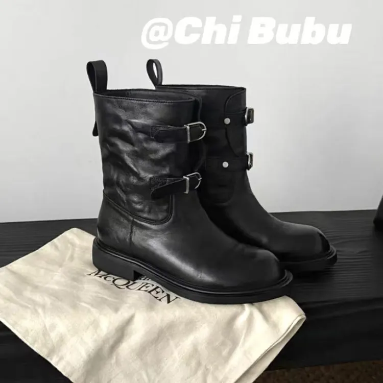 CHIBUBU【现货】重工水洗马皮时尚黑色厚底双扣短靴