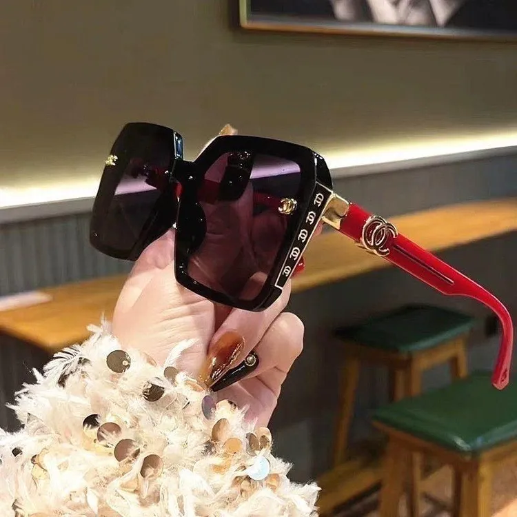 新款大框大牌太阳镜女时尚金属简约墨镜网红防紫外线显脸小眼镜潮